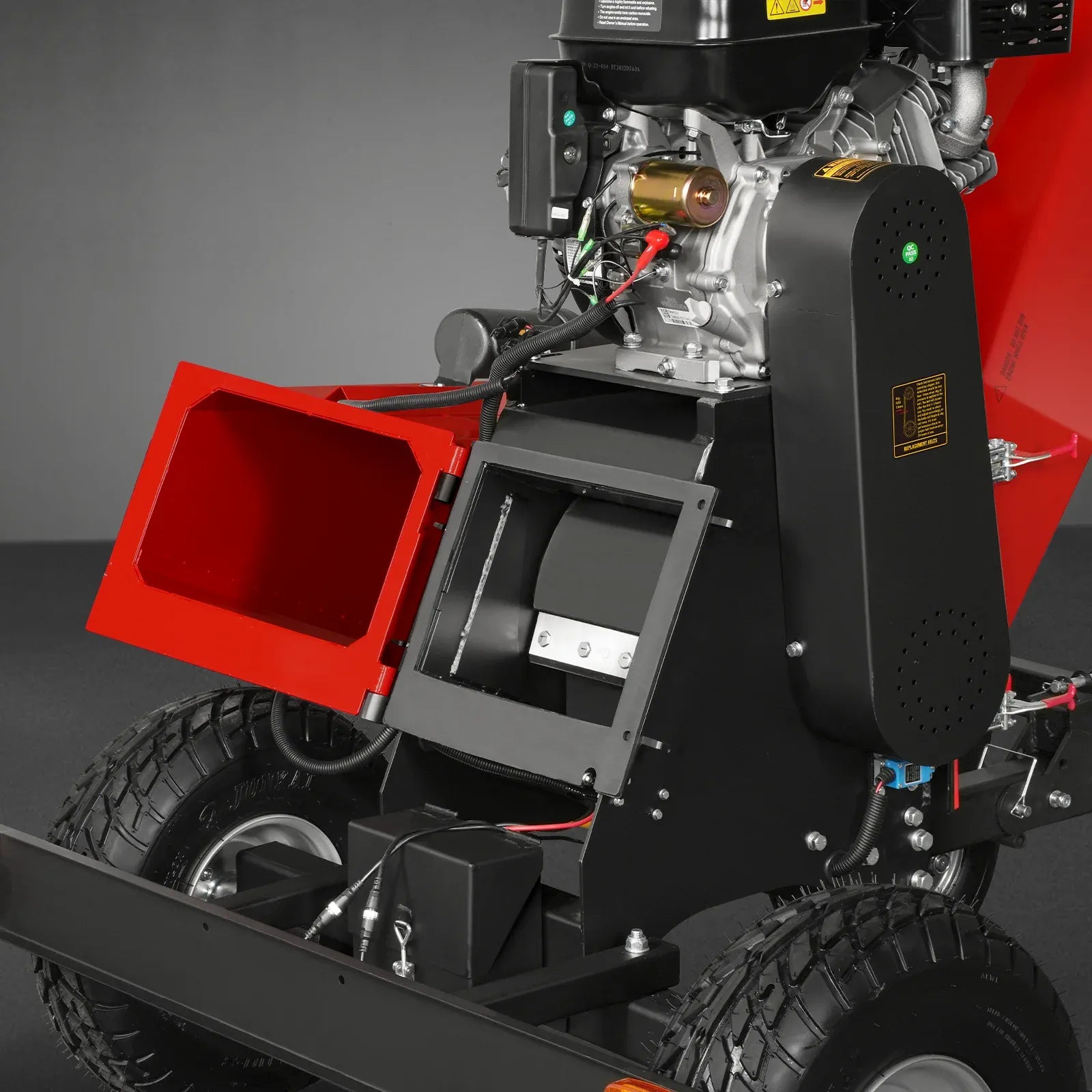 MechMaxx 6" 15HP 459cc ZONSEN 4-Wheel Drum Wood Chipper with Taillight, Model B150