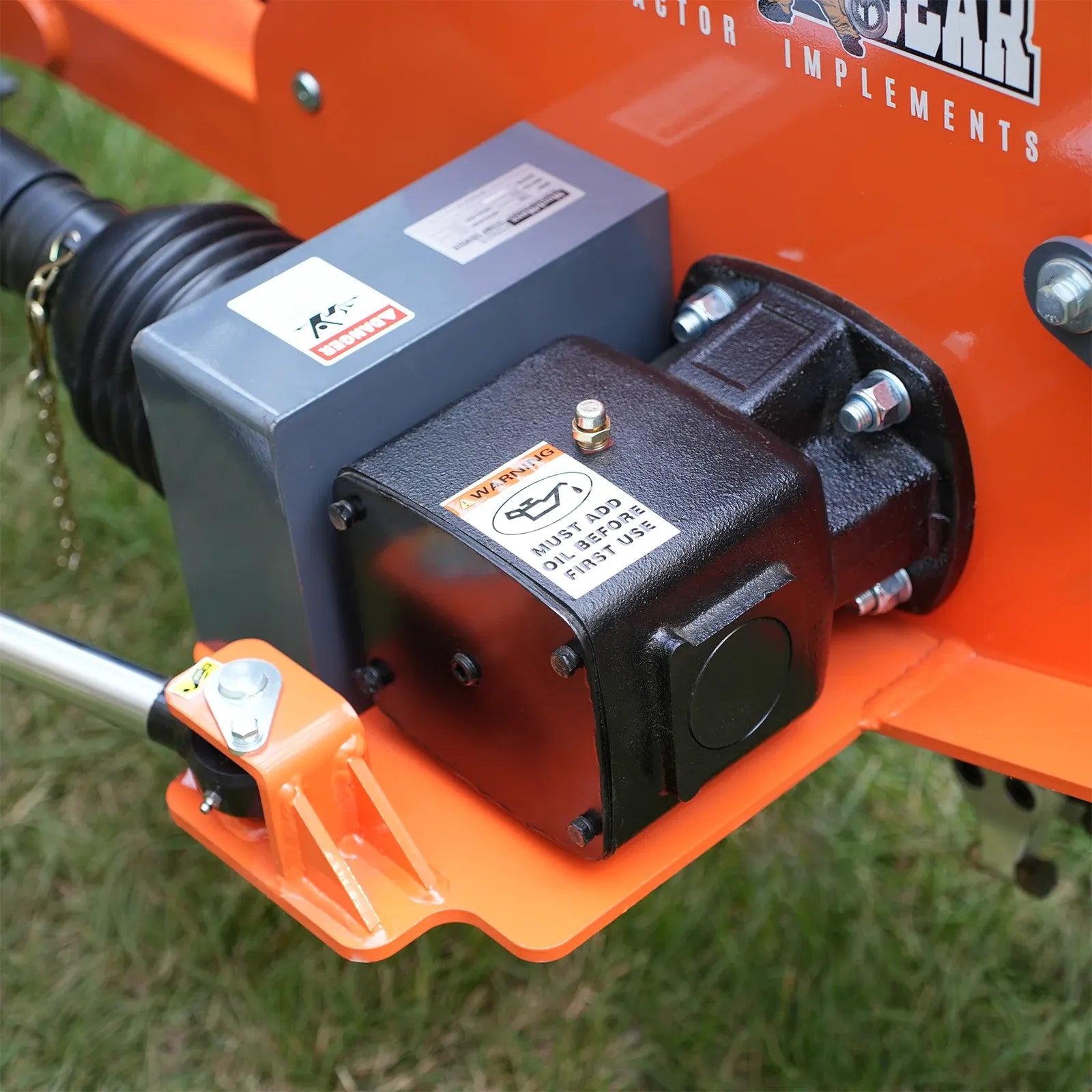 MechMaxx 24" Cutting Wheel Hydraulic Cylinder Stump Grinder for 35–60HP Tractors, Includes PTO Shaft with Slip Clutch, Model TSG61