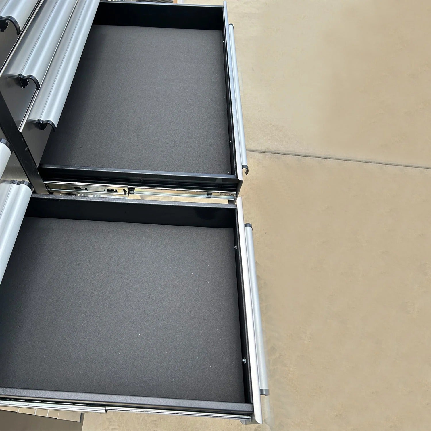 Chery Industrial 7ft Garage Storage Cabinet (35 Drawers & 1 Cabinet) - WW000212