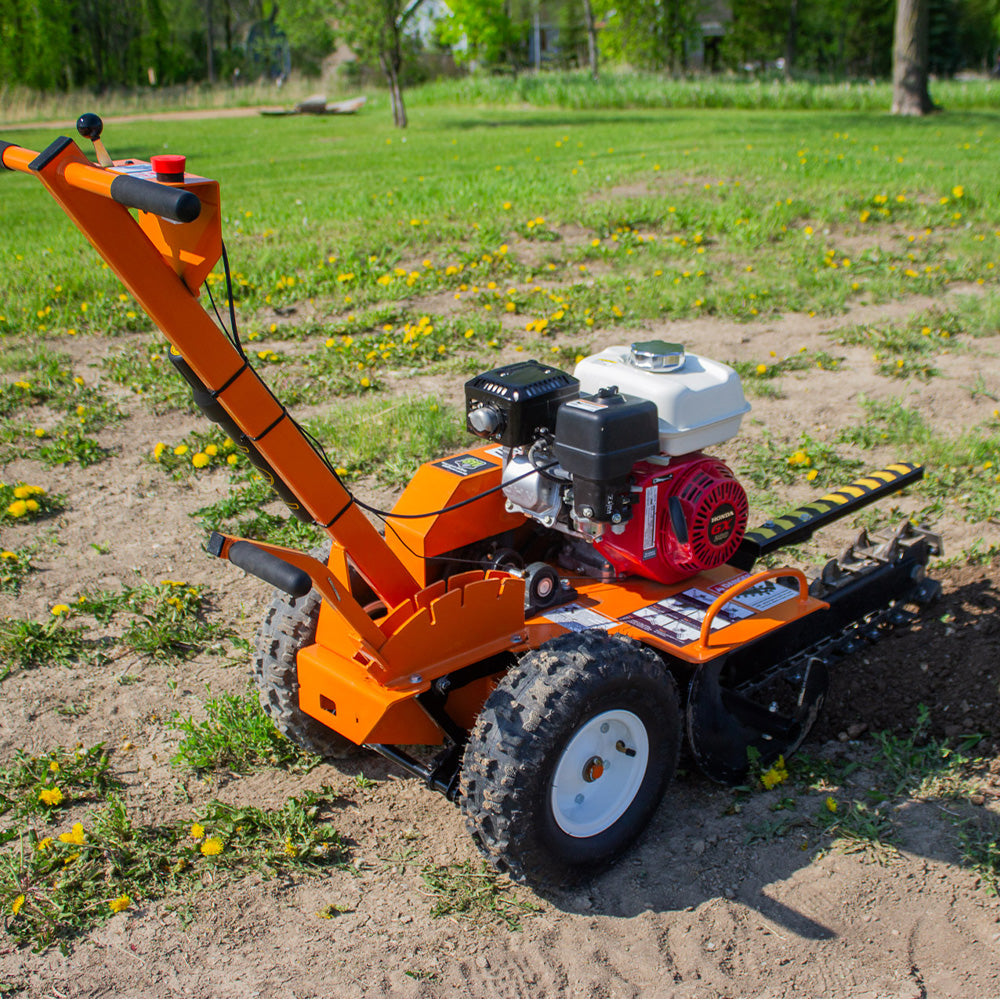 BravePro Trencher, 18 In. Shark Chain, Honda GX200, Model BRPT18