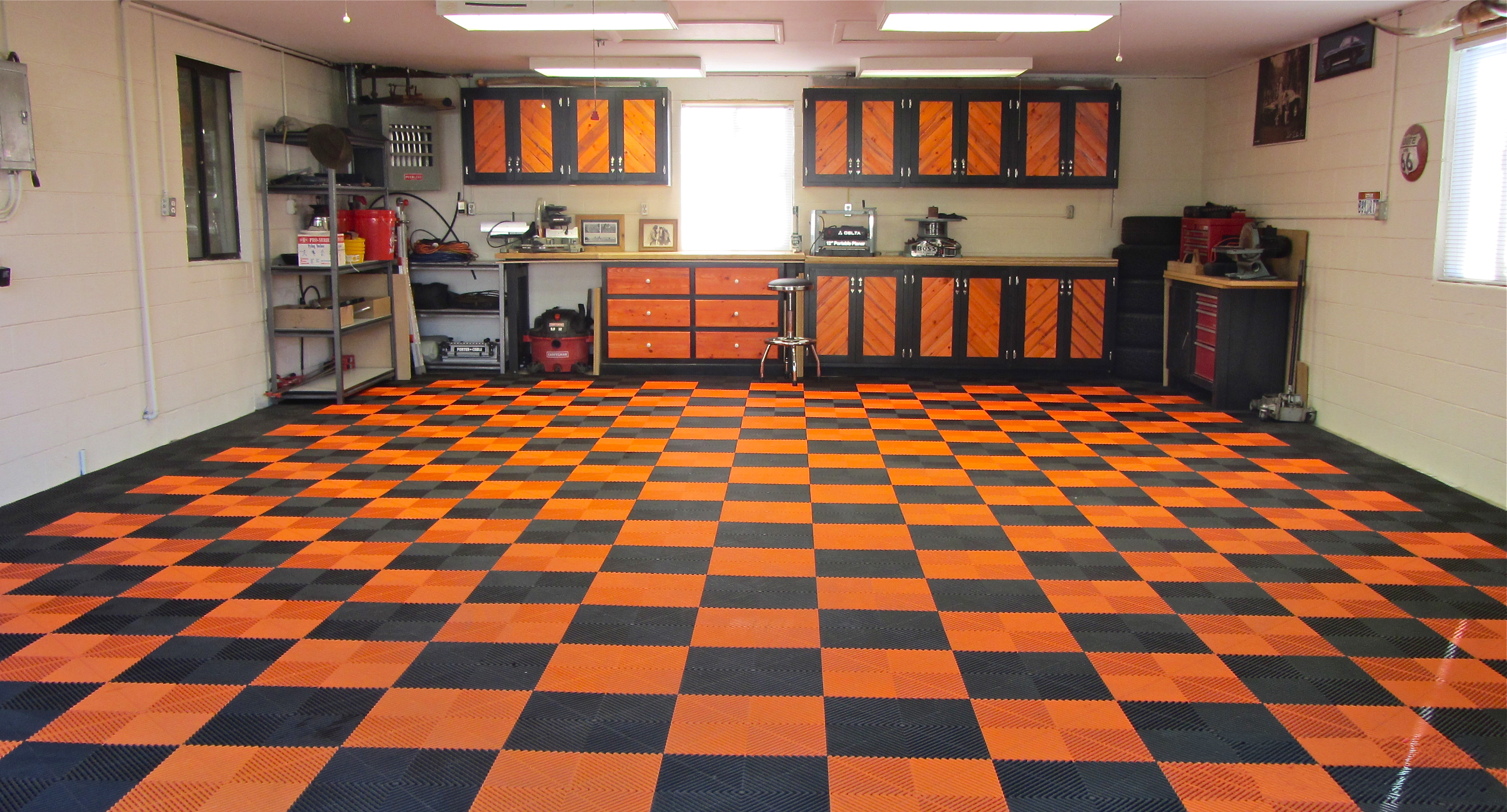 Swisstrax Pro Series Tile Garage Flooring Ribtrax Smooth 24 Tile Pack - Special Colors