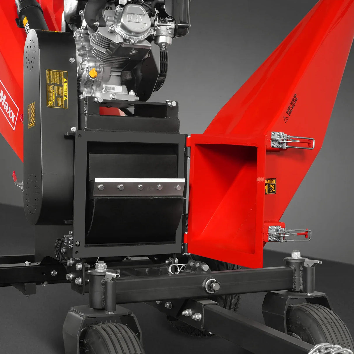 MechMaxx 6" 15HP 459cc ZONSEN 4-Wheel Drum Wood Chipper with Taillight, Model B150