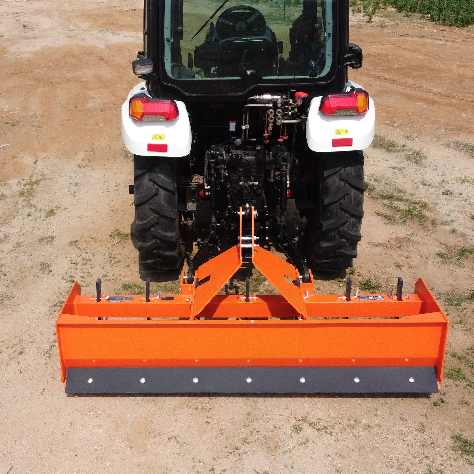 MechMaxx 84" Box Blade Scraper with 7 Shanks, 3-Point Hitch, Model BB84