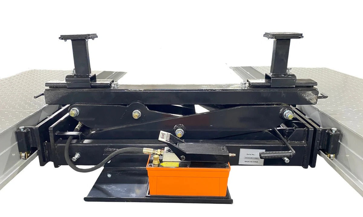 Triumph NTR-24 4-Post Truck Lift 24,000 lb Capacity