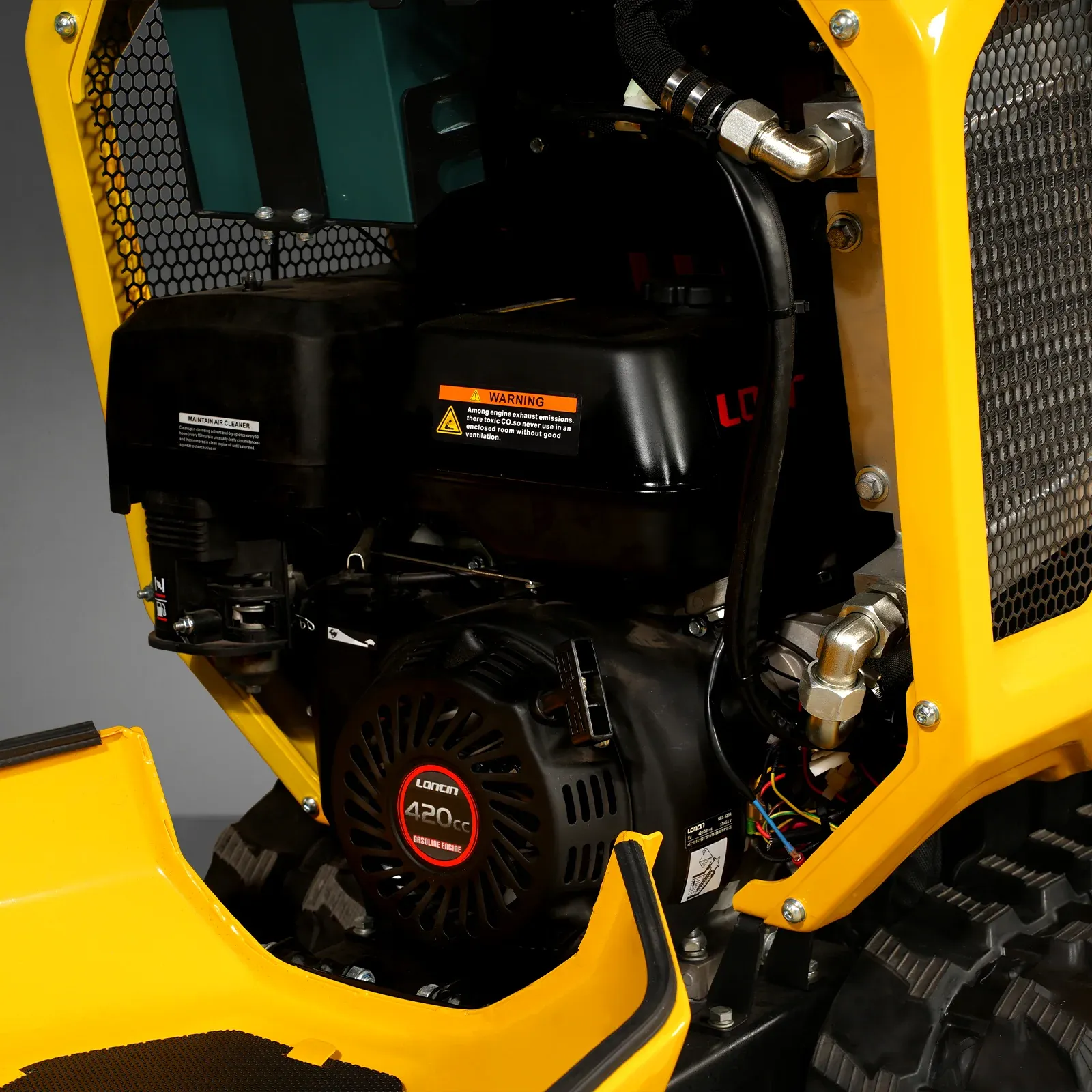 MechMaxx 1800 lb 420cc E-Start Gas Powered Hydraulic Track Mini Dumper with Self-Loading, Model T80