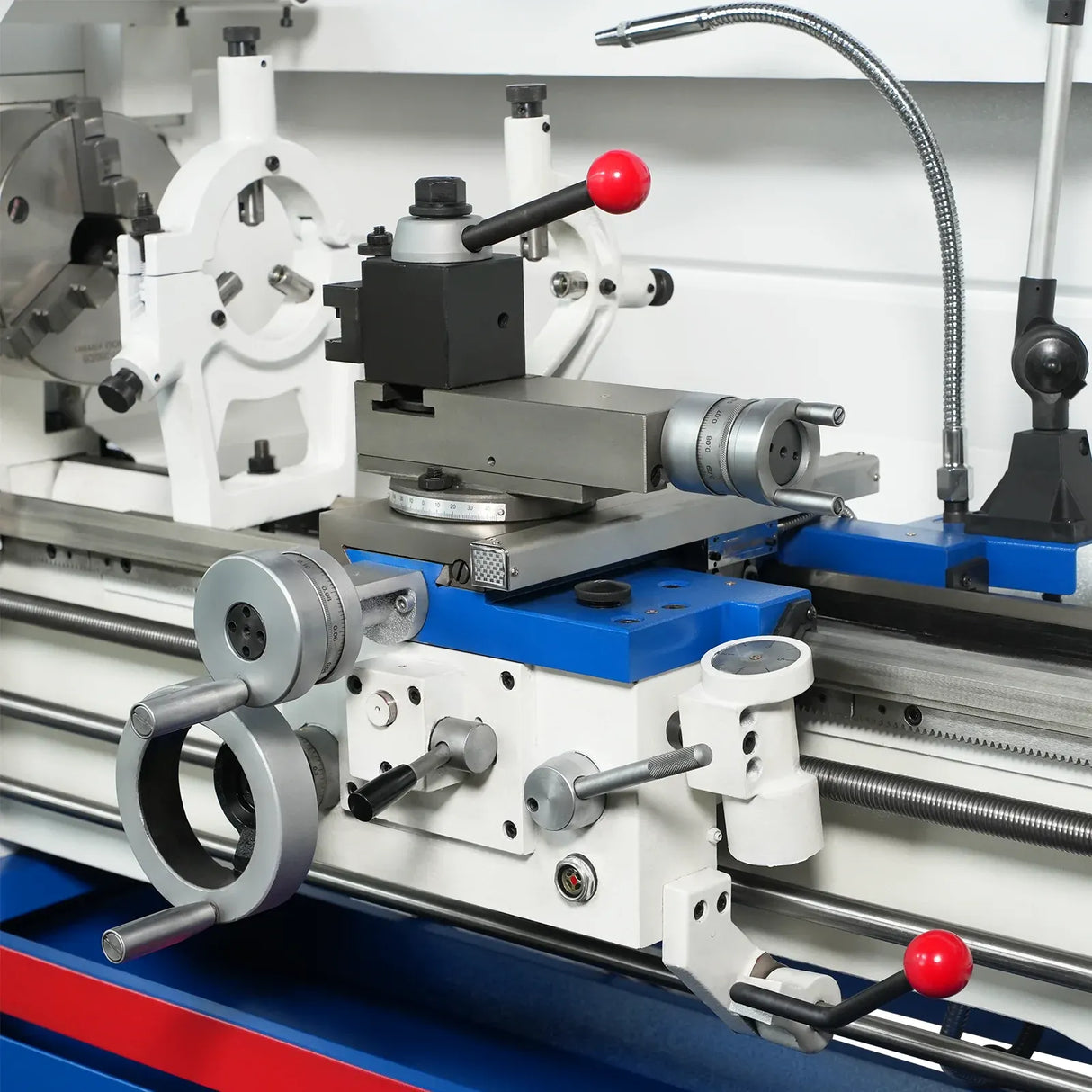 MechMaxx 14x40 Industrial Metal Lathe with Variable Speed and DRO, Model 1440GV